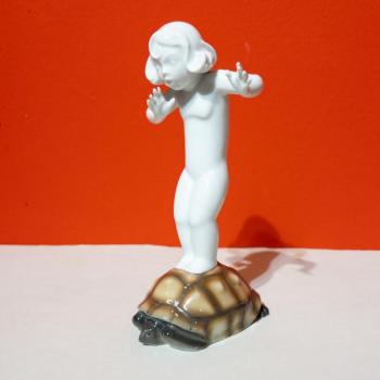 Porzellan Figur Mädchen - Rosenthal - 1936 Porzellan Figur Mädchen - Rosenthal - 1936